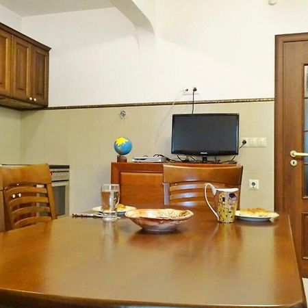 Apartment Kafedral ヴァルナ エクステリア 写真